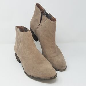 Lucky Brand women 9 LP-Benissa suede ankle booties